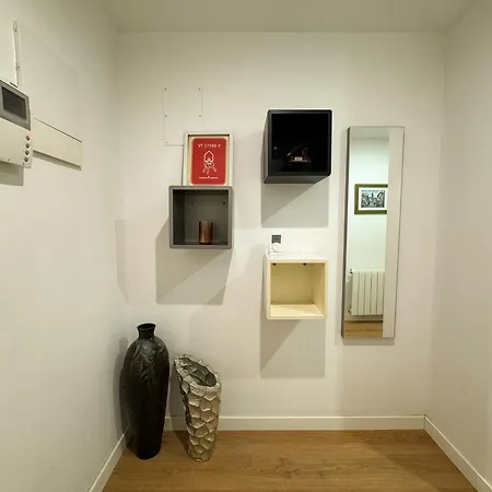 Apartment Luxury, Design, Relax, In Historical Street Lift *