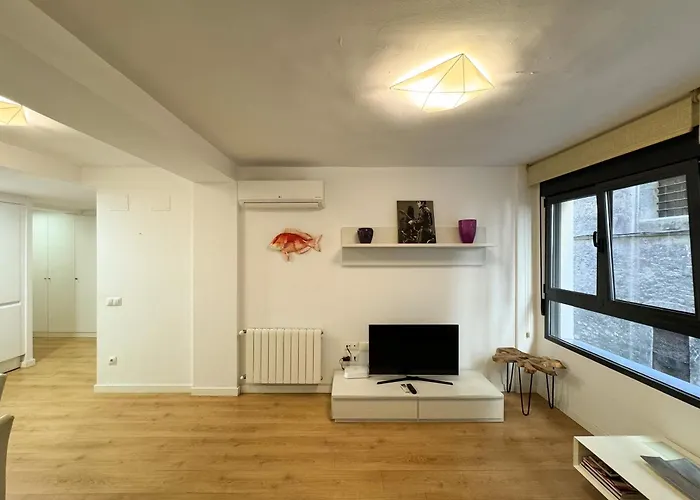 Luxury, Design, Relax, In Historical Street Lift Appartamento